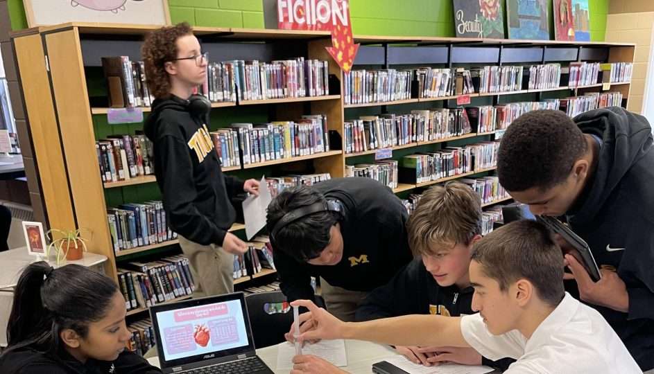 students in a library at an OCSB school