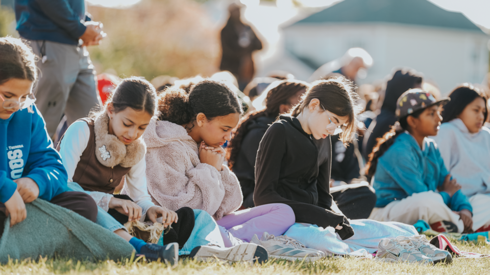 Children praying